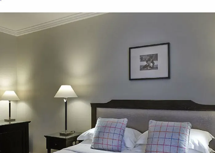 מלון Royal Saint Honore Louvre פריז