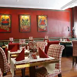 Royal Saint Honore Louvre 酒店