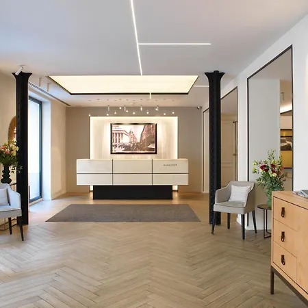 מלון Royal Saint Honore Louvre 4*
