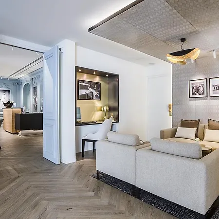Hotell Royal Saint Honore Louvre 4*