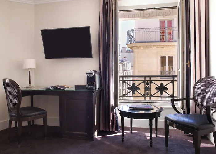 מלון Royal Saint Honore Louvre 4*