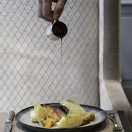 Royal Saint Honore Louvre Hotel 4*