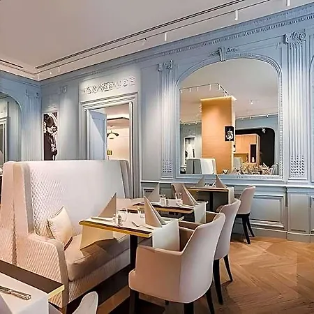 Royal Saint Honore Louvre Hotel