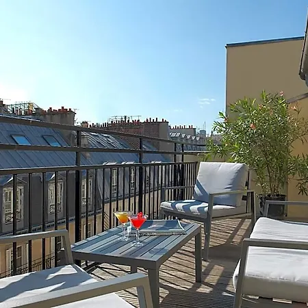 Royal Saint Honore Louvre 4*