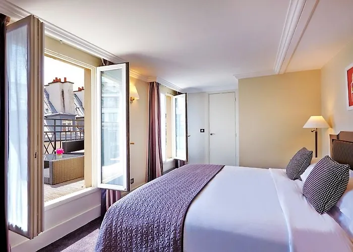 Royal Saint Honore Louvre ホテル