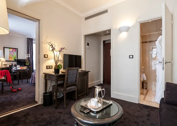 ホテル Royal Saint Honore Louvre