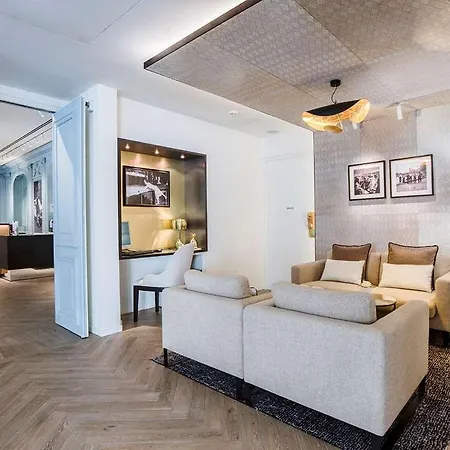 Royal Saint Honore Louvre 4* Paříž