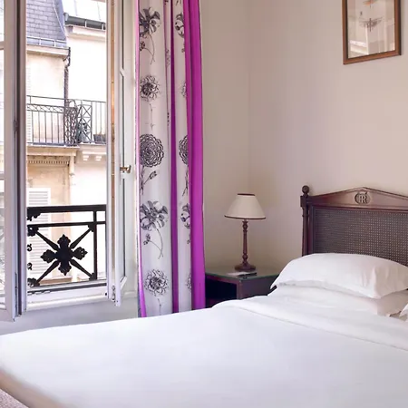Royal Saint Honore Louvre 4*